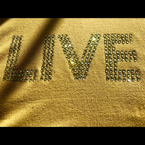 LIVE BLING LOGO RUCHED BLOUSE SIZE LARGE RUMPLE - Picture 6 of 12